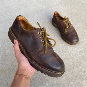 Doc Martens low top